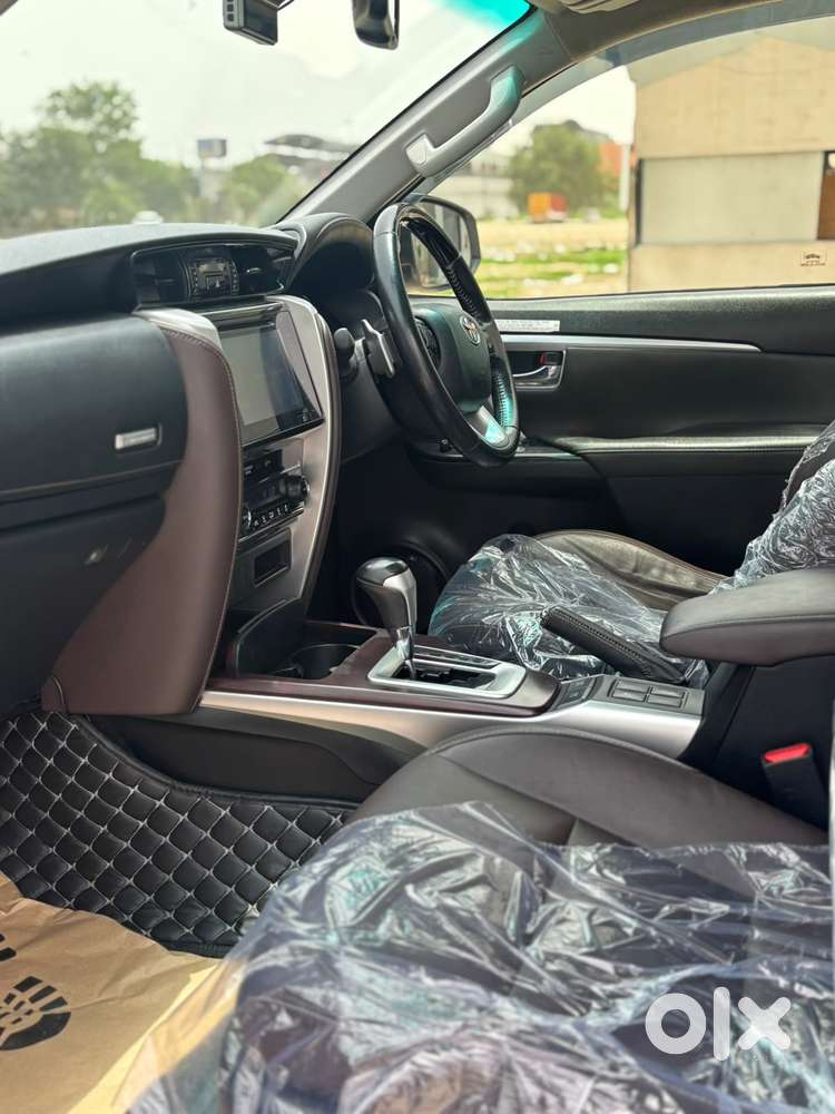 Toyota Fortuner 4x2 At 2.8 Diesel, 2020, Diesel