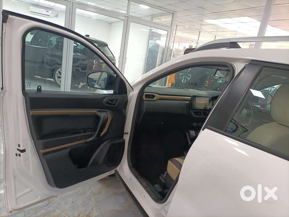 Renault Kiger Rxt, 2021, Petrol