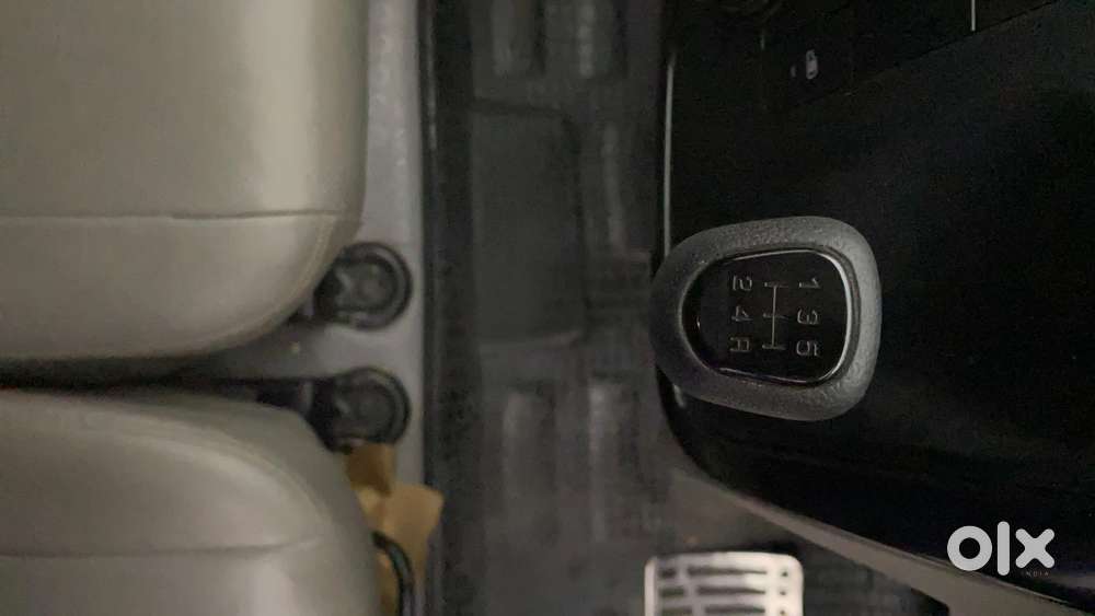 Mahindra Kuv 100 Mfalcon G80 K4, 2016, Petrol