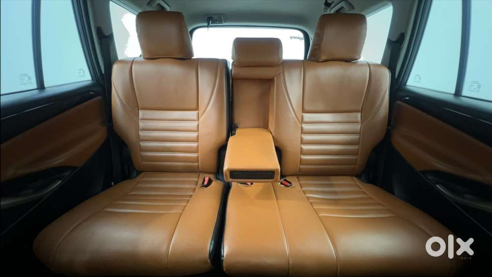 Toyota Innova Crysta 2.4 V 8 Str, 2018, Diesel