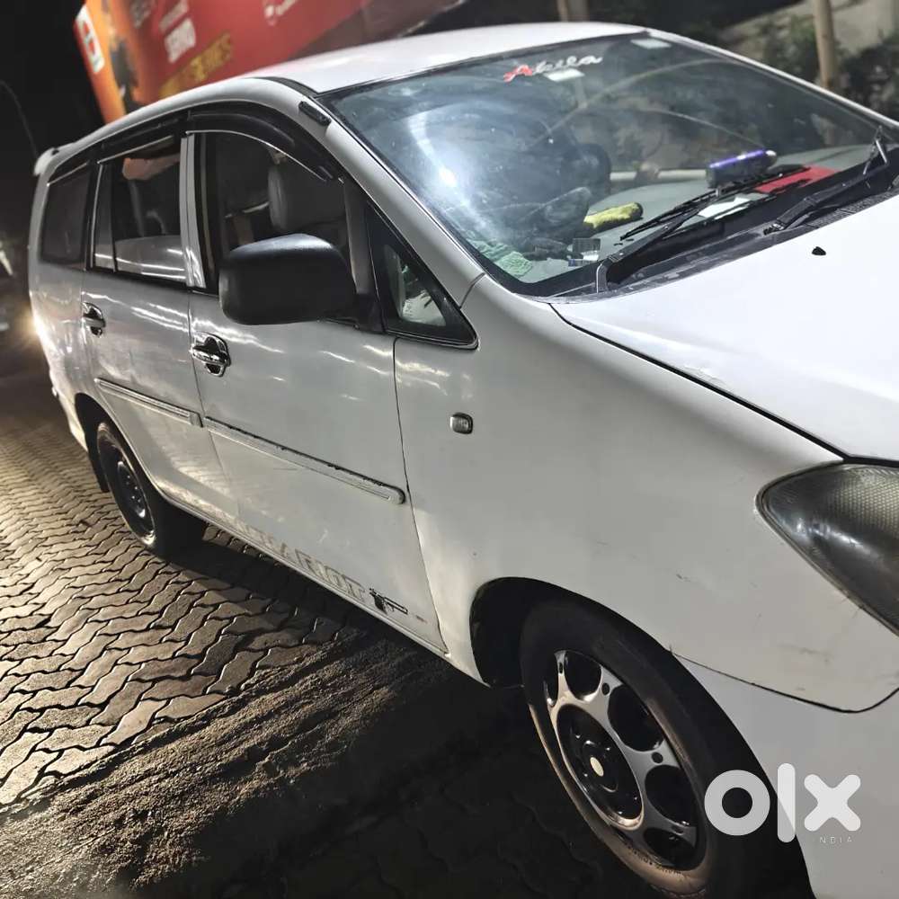 Toyota Innova 2010 Diesel Manual With 360000 Km Driven