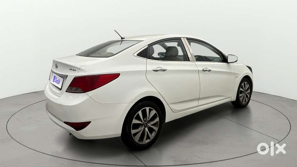 Hyundai Verna [2015-2018] Fluidic 4s 1.6 Vtvt Sx, 2015, Petrol