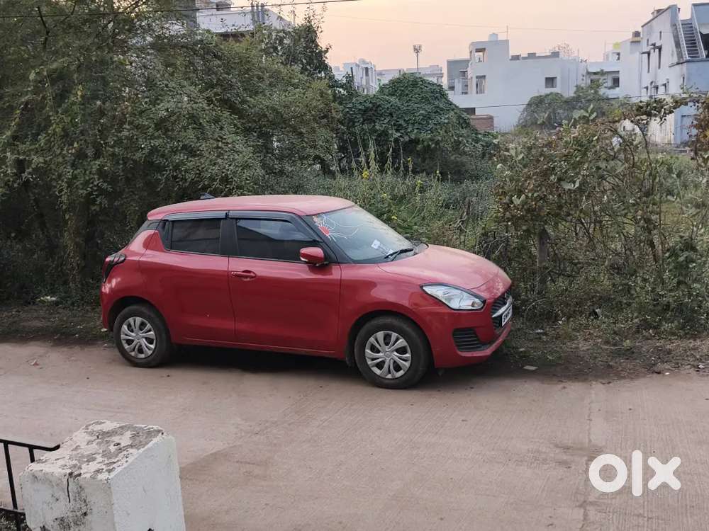 Maruti Suzuki New-gen Swift 2022 Petrol 32000 Km Driven