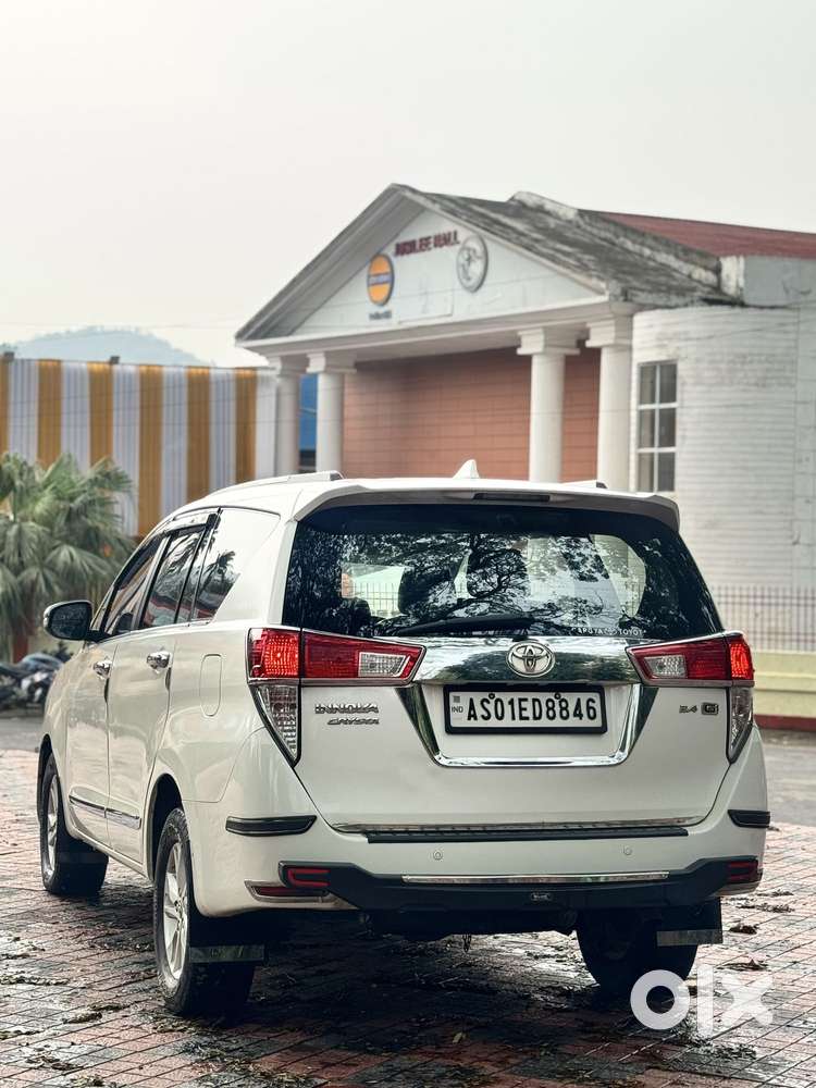 Toyota Innova Crysta 2.4 G Mt, 2019, Diesel