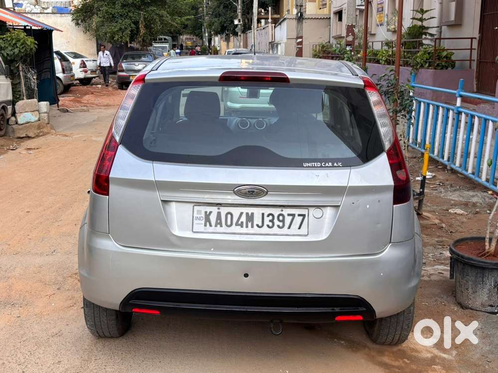 Ford Figo Petrol 2011