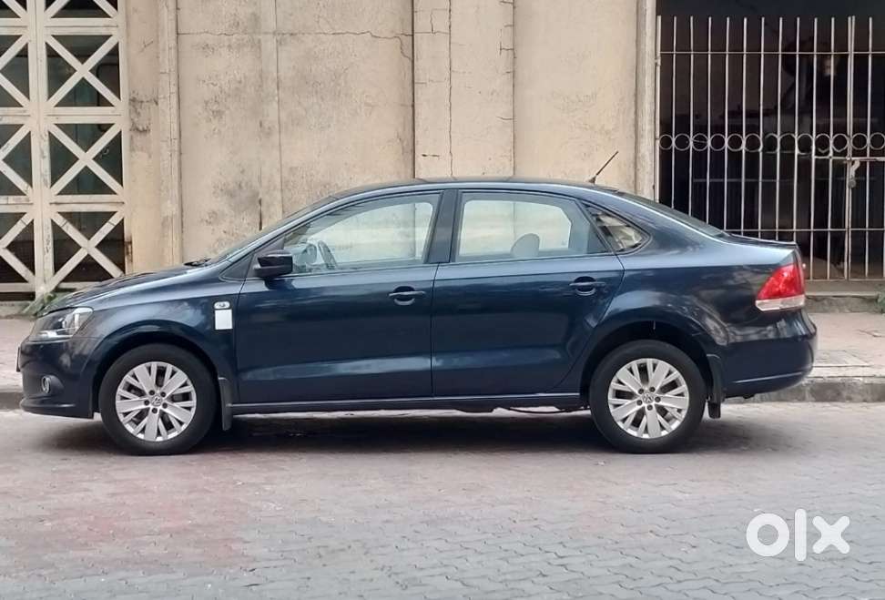 Volkswagen Vento 1.2 Tsi Highline At, 2015, Petrol