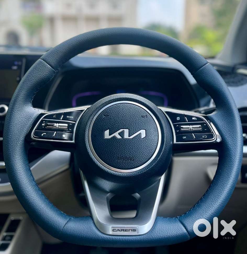 Kia Carens 1.4 Luxury 7 Str, 2022, Petrol