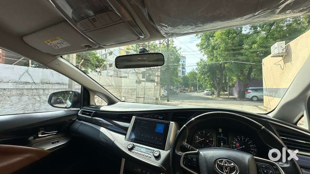 Toyota Innova Crysta 2.8z Automatic, 2018, Diesel