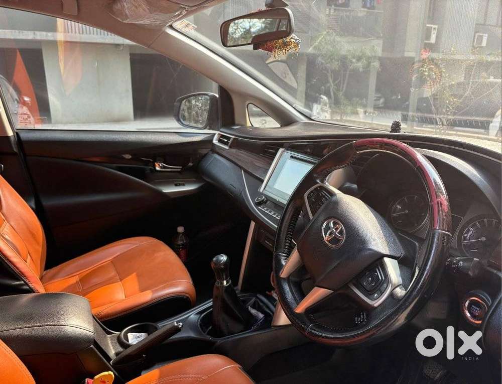 Toyota Innova Crysta