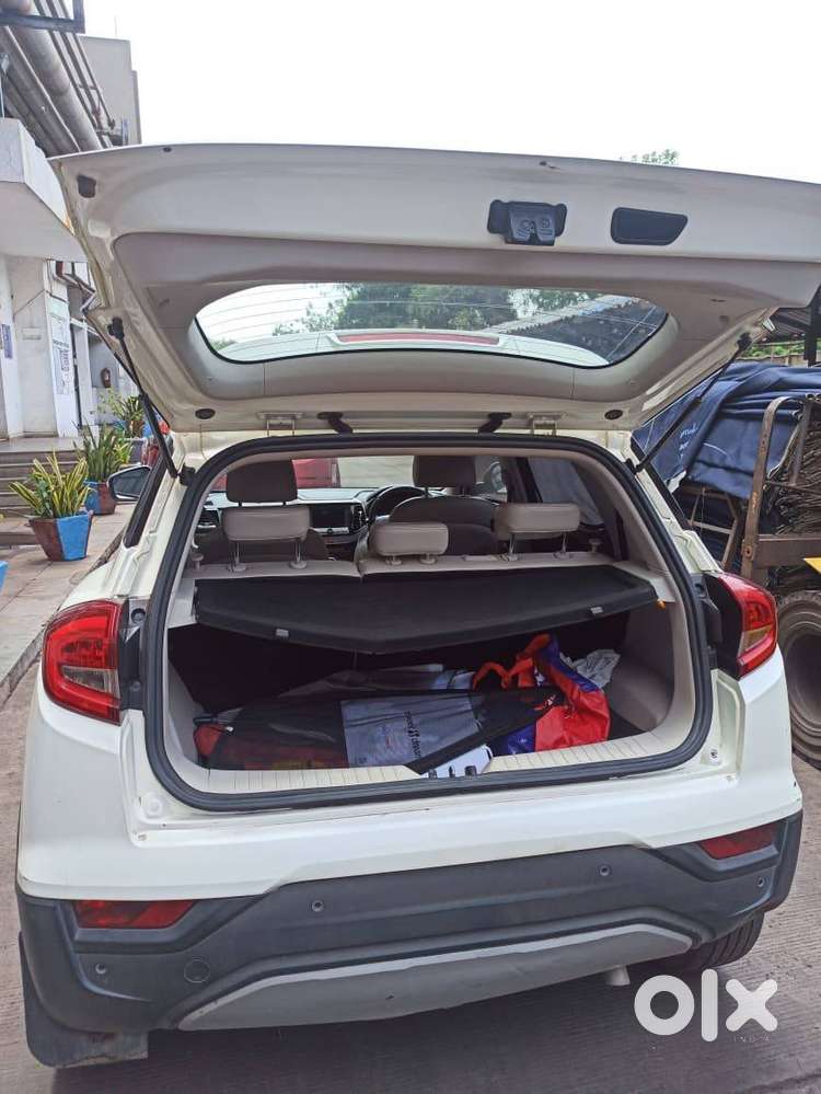 Immediate Sell Xuv 300 Auto