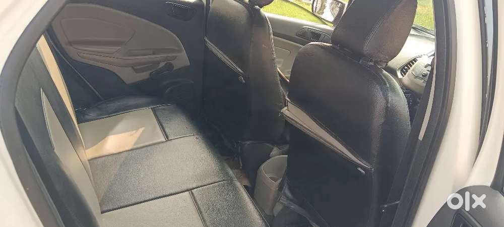 Ford Ecosport 2014 Petrol 85000 Km Driven