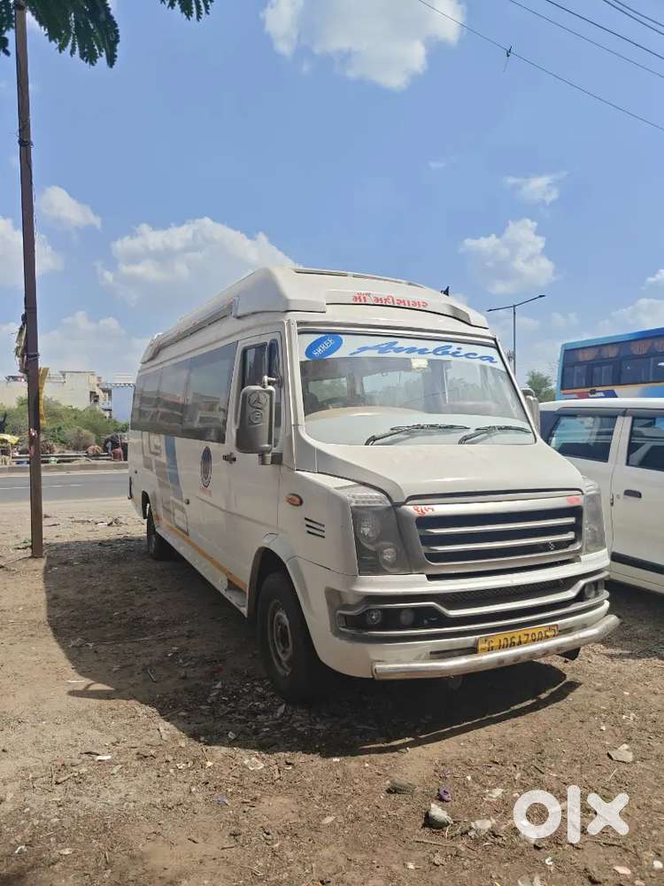 20 Seat Force Traveller
