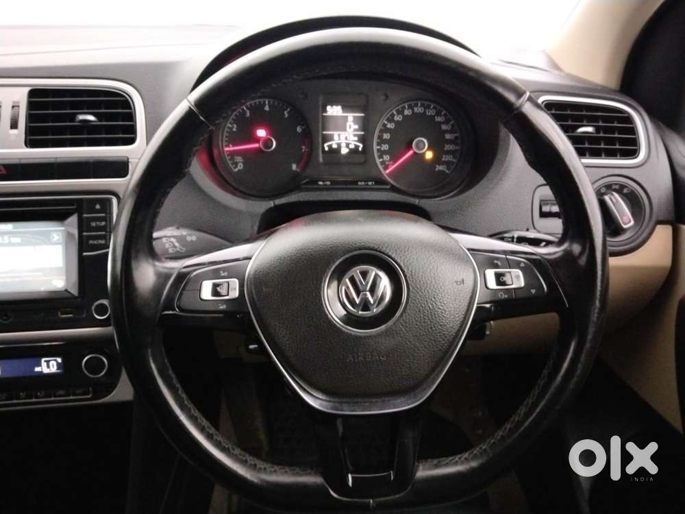 Volkswagen Ameo 1.2 Mpi Highline 16 Alloy, 2016, Petrol