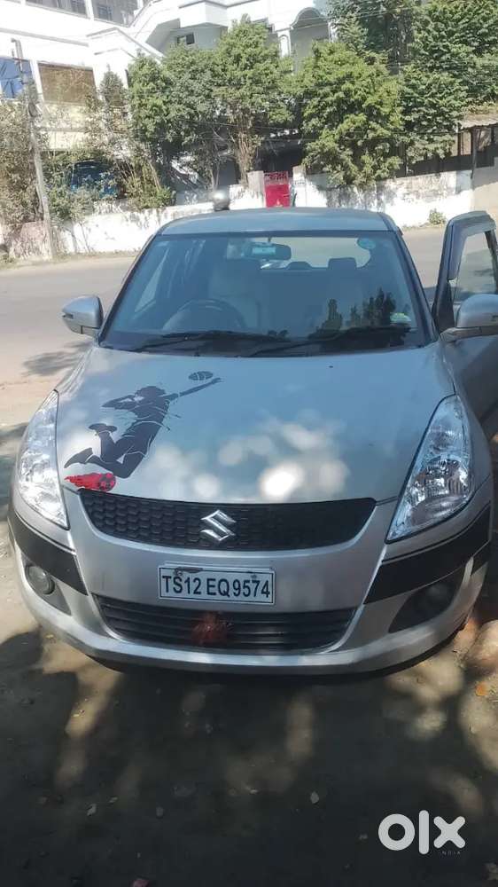 Maruti Suzuki Swift 2012 Diesel 132000 Km Driven