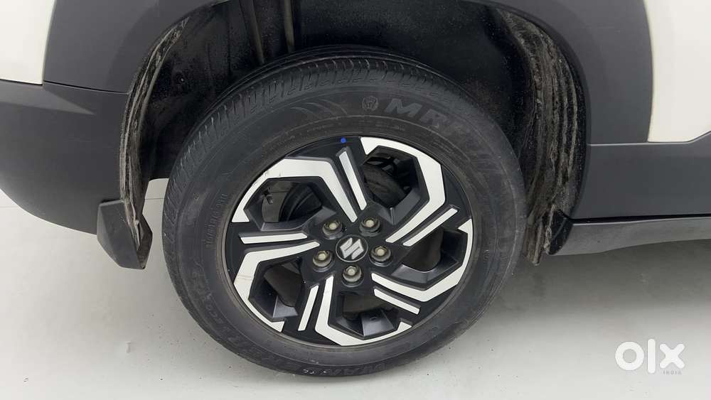 Maruti Suzuki Brezza Zxi Plus At, 2022, Petrol