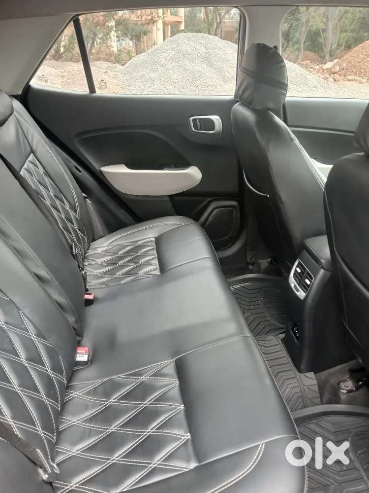 Hyundai Venue S Petrol 2023