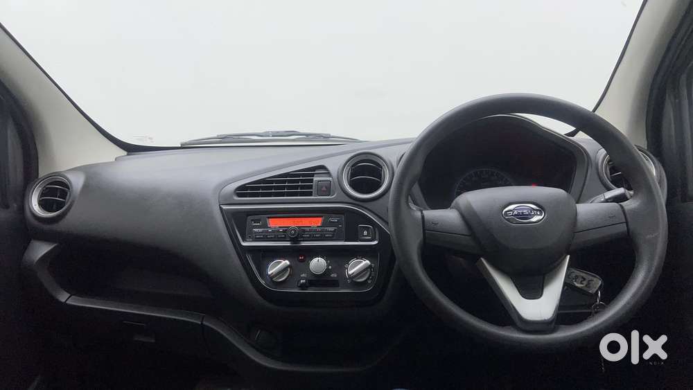 Datsun Redigo 1.0 T (o) Amt, 2018, Petrol