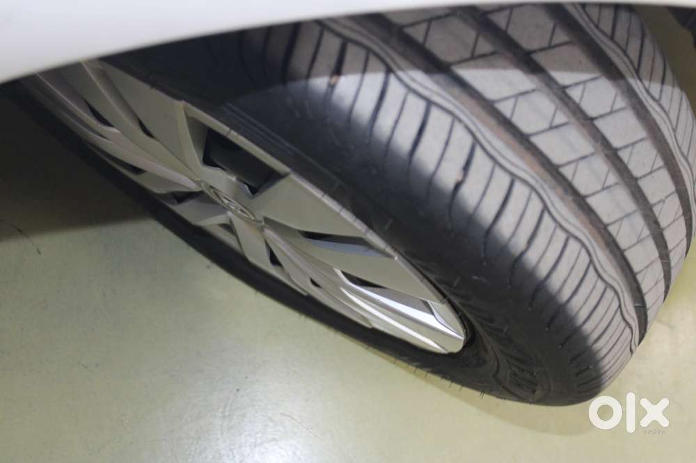 Toyota Yaris J Cvt, 2018, Petrol