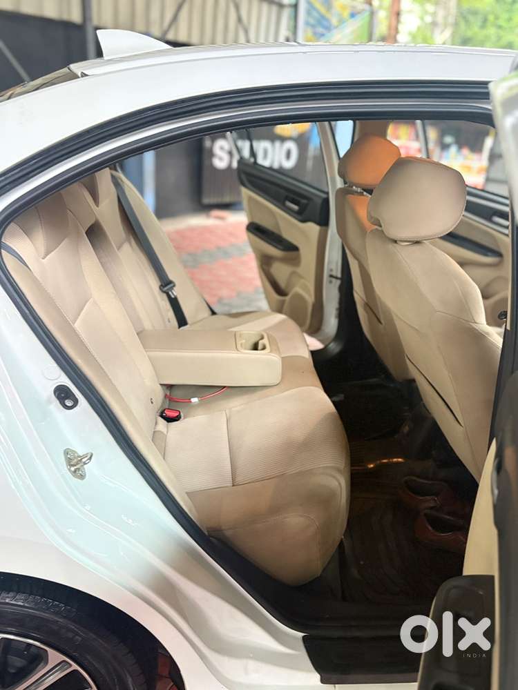 Honda Amaze Petrol 2023