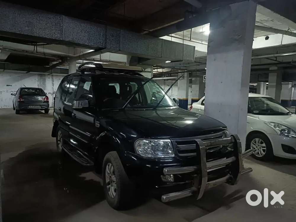 Tata Safari Dicor 2011
