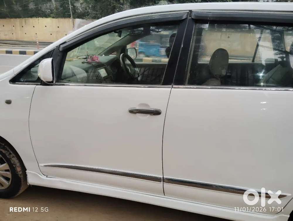 Toyota Innova 2013 Diesel Well Maintained
