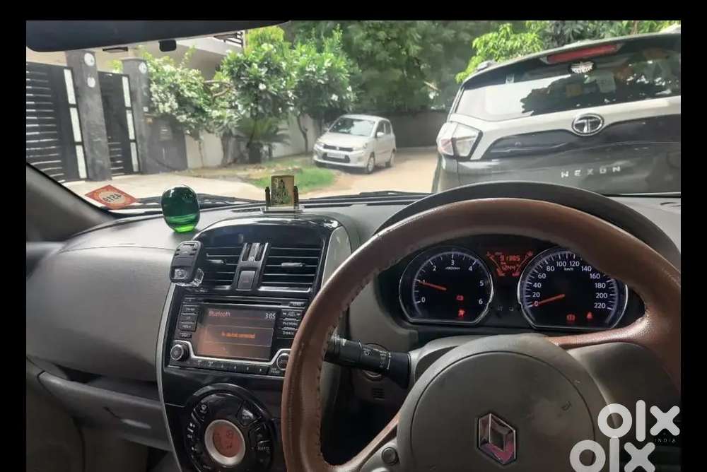 Renault Scala 2016 Diesel 90000 Km Driven