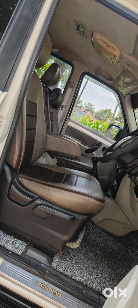 Mahindra Scorpio S10, 2015, Diesel