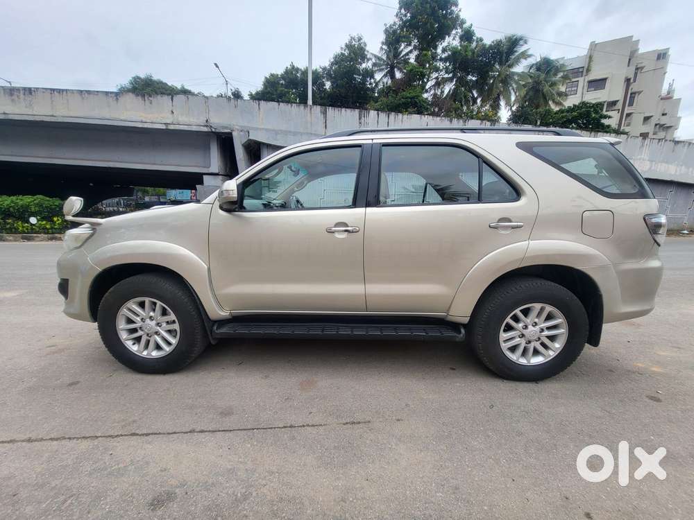 Toyota Fortuner 3.0 4x4 Automatic, 2012, Diesel