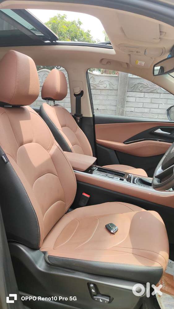 Mg Hector Plus Savvy Pro 1.5 Turbo Petrol Cvt 7 Str, 2024, Petrol