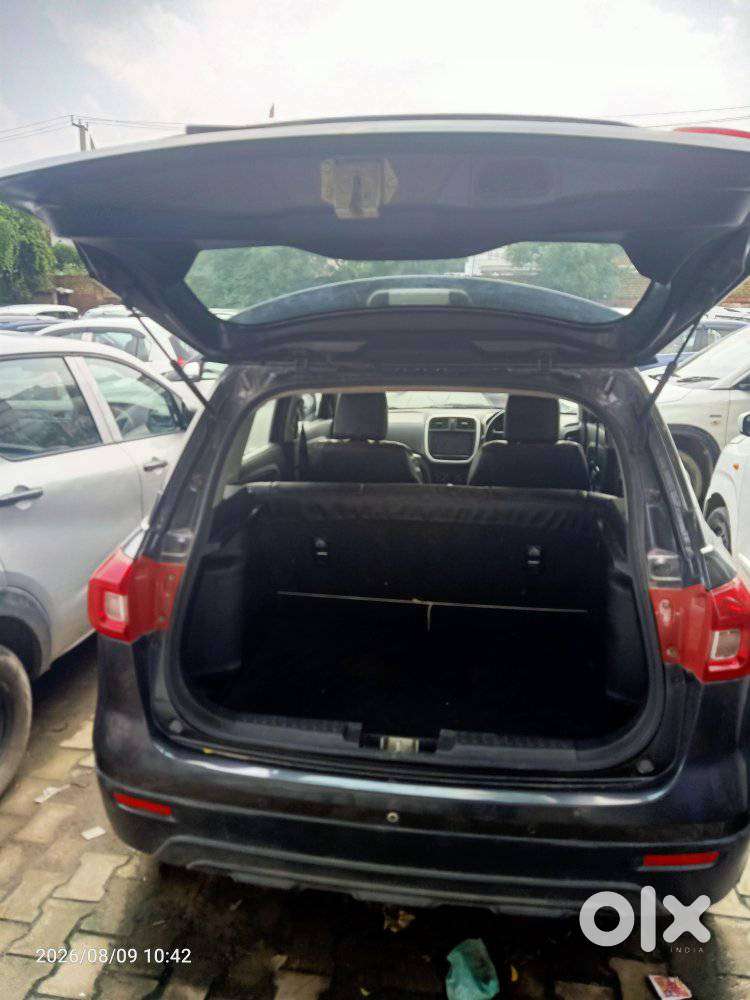 Maruti Suzuki Brezza 1.5 Lxi Smart Hybrid, 2021, Petrol