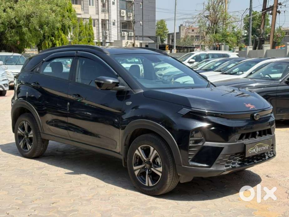 Tata Nexon Fearless Plus S 1.2 Revotron Petrol 7 Dca  Dt, 2024, Petr..