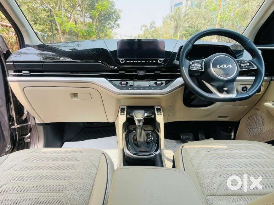 Kia Carens 1.5 Luxury Plus Diesel At 7 Str, 2023, Diesel