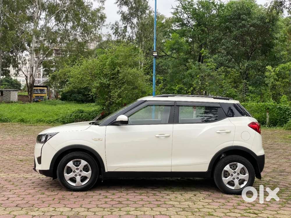 Mahindra Xuv300 W6 Amt Diesel, 2023, Diesel