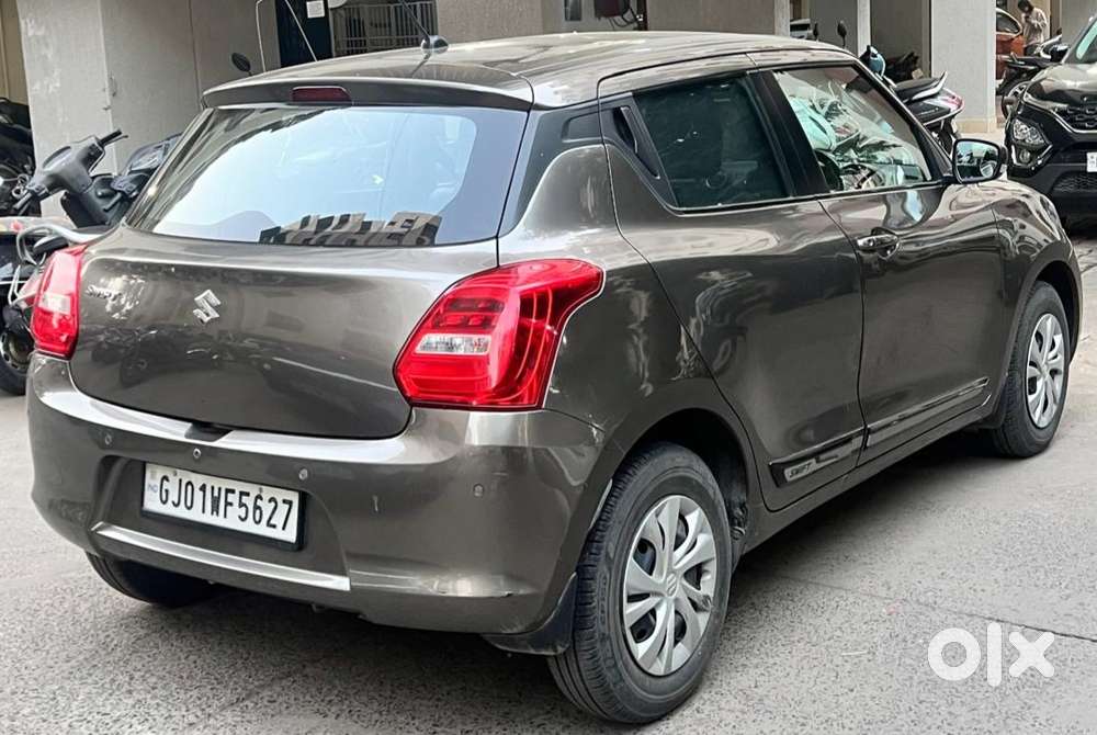 Maruti Suzuki Swift Vxi + Manual, 2022, Petrol