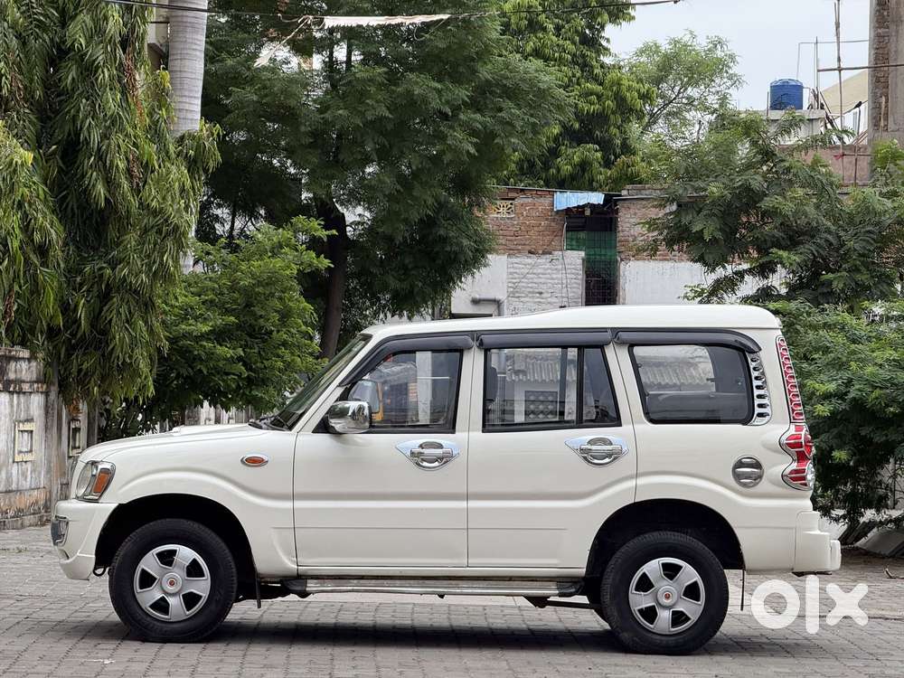 Mahindra Scorpio M2di, 2011, Diesel