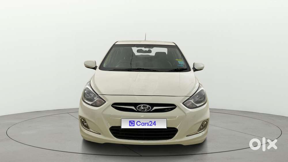 Hyundai Verna Fluidic 1.6 Vtvt Sx, 2014, Petrol