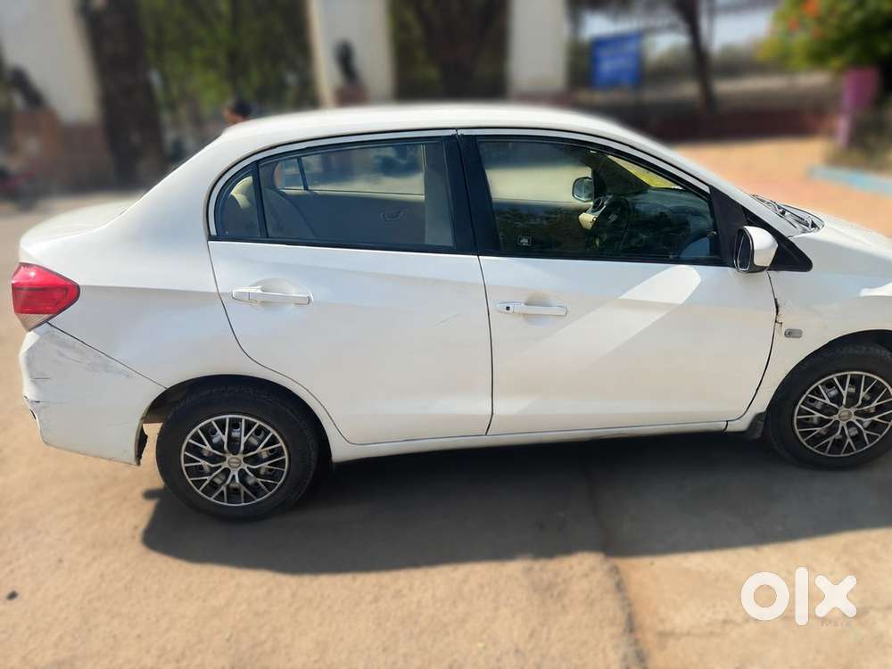 Honda Amaze Diesel Manual Only Genuine Buyers Contact Please
