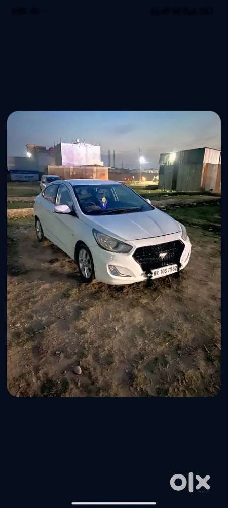 Hyundai Verna 2012