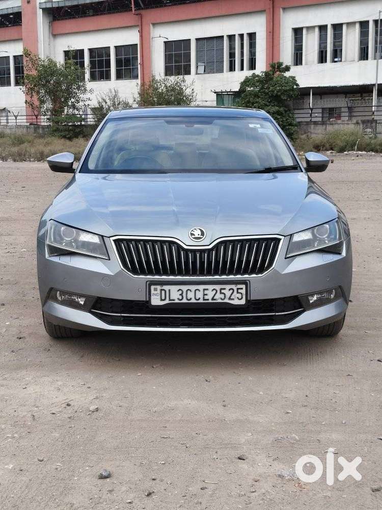 Skoda Superb Lk 1.8 Tsi At, 2016, Petrol