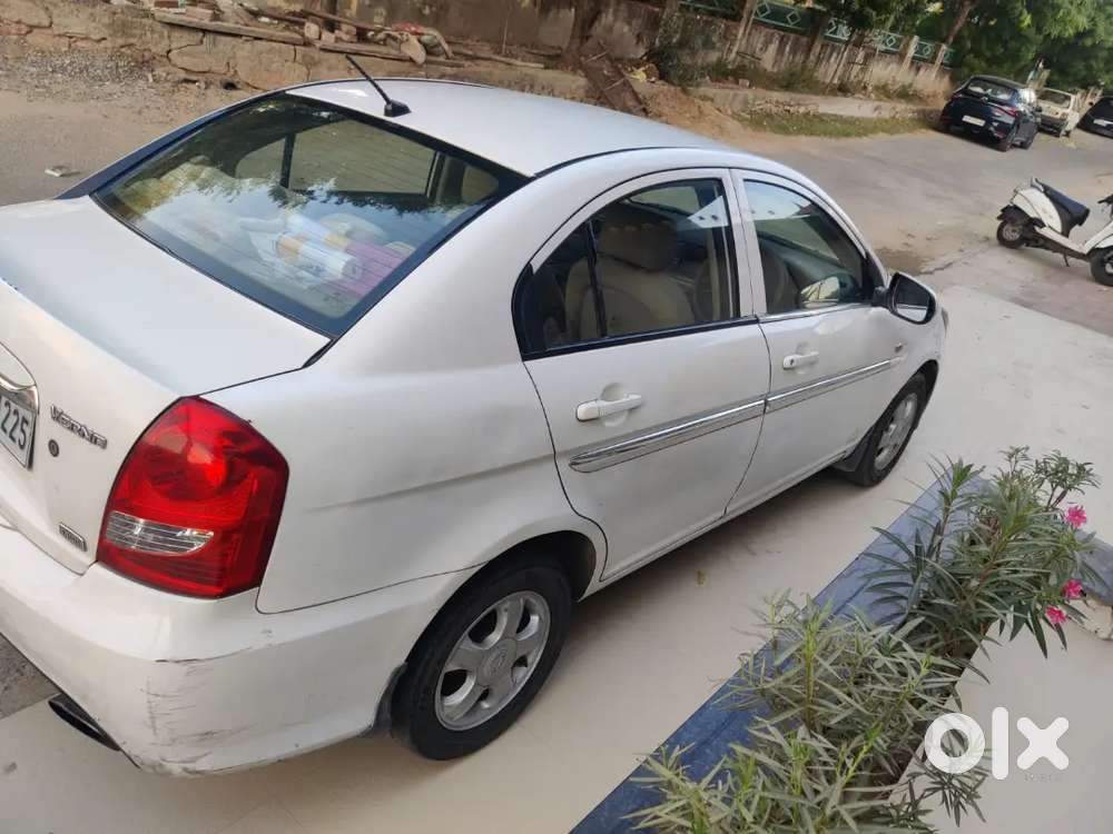 Hyundai Verna Crdi Sx 2010 Diesel Car