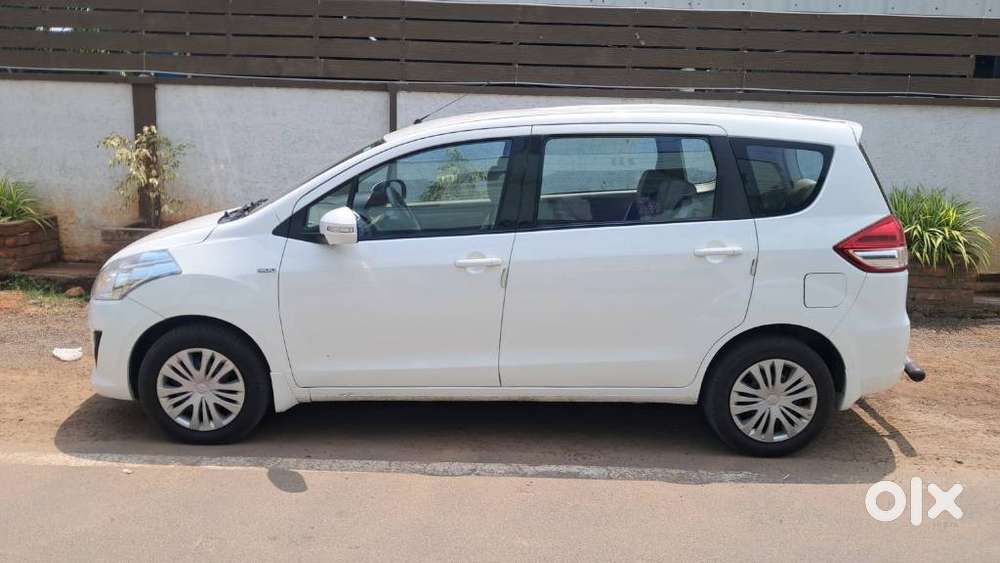 Maruti Suzuki Ertiga Vdi Shvs, 2015, Diesel