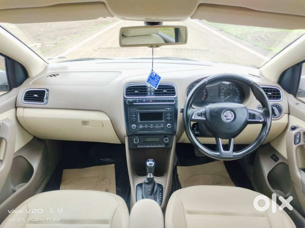 Skoda Rapid [2016-2020] 1.5 Style Plus Tdi At, 2015, Diesel