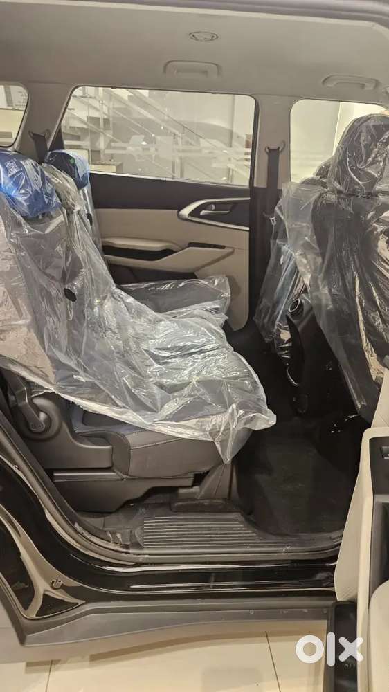 Kia Carens 2024 Petrol 10 Km Driven Or Car Showroom Sa Deliver Hogi