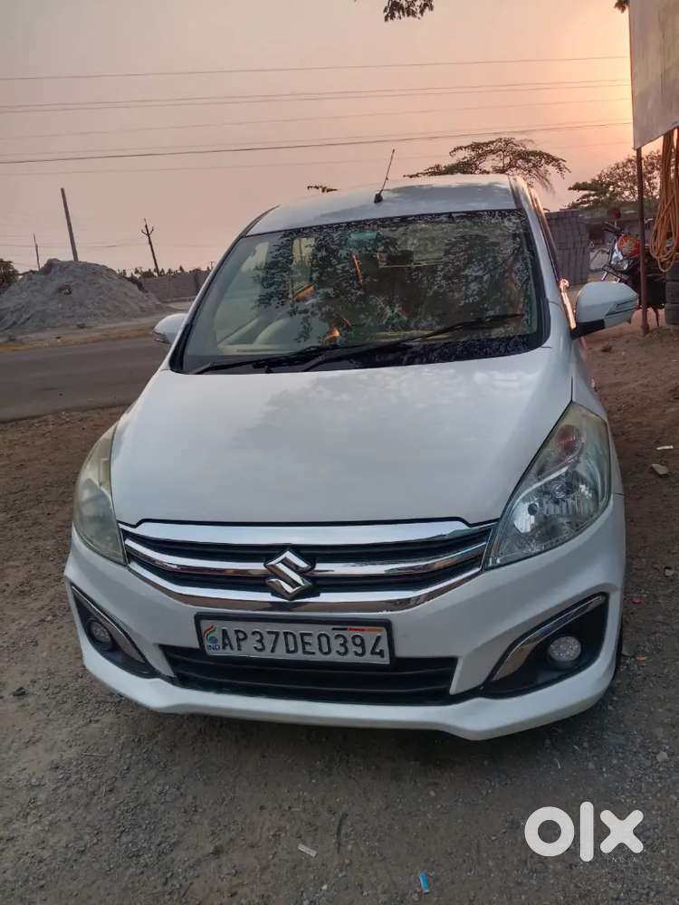 Maruti Suzuki Ertiga 2013 Diesel 140000 Km Driven
