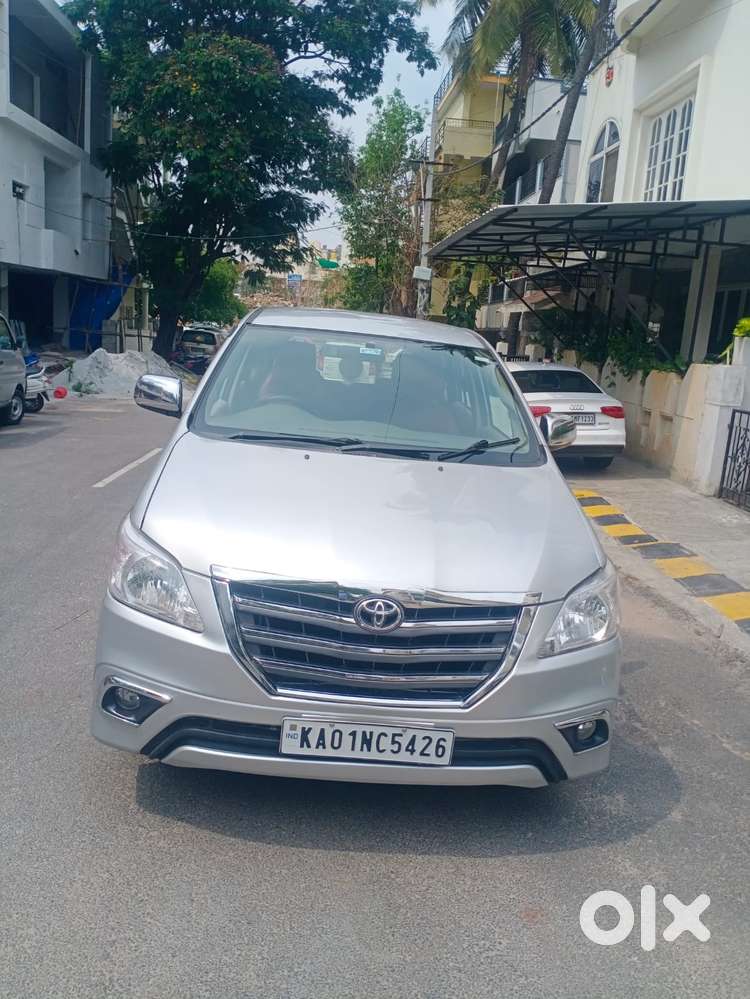 Toyota Innova 2.5 Vx 8 Seater Bs Iv, 2009