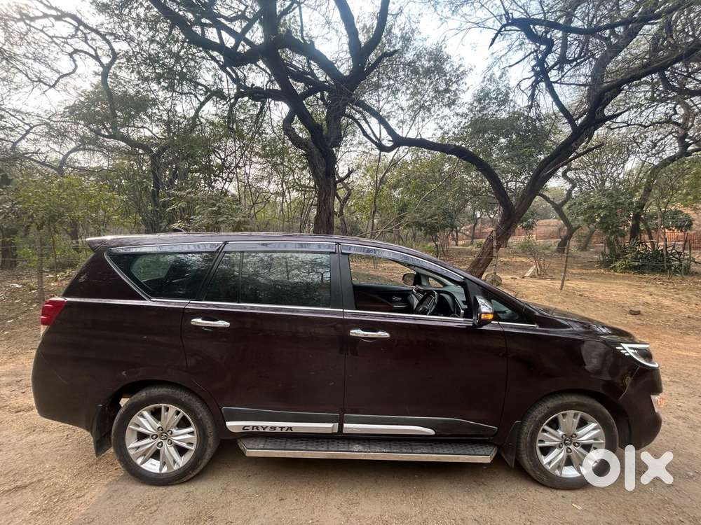 Toyota Innova Crysta 2.8 Zx At 7 Seater, 2018, Diesel