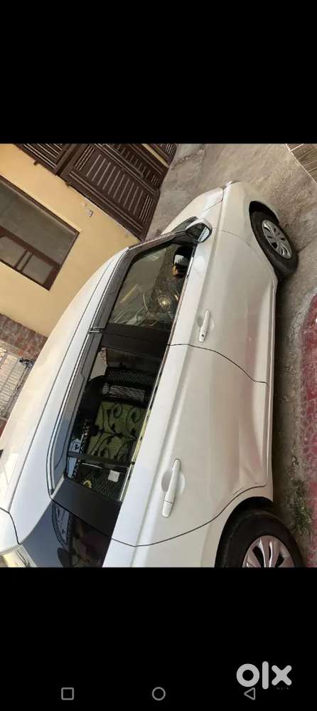 Maruti Suzuki Swift 2025 Petrol Manual