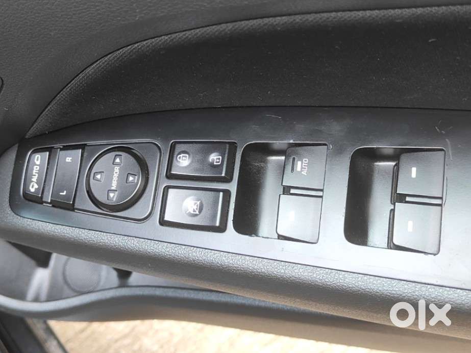 Hyundai Elantra Vtvt Sx At, 2017, Petrol