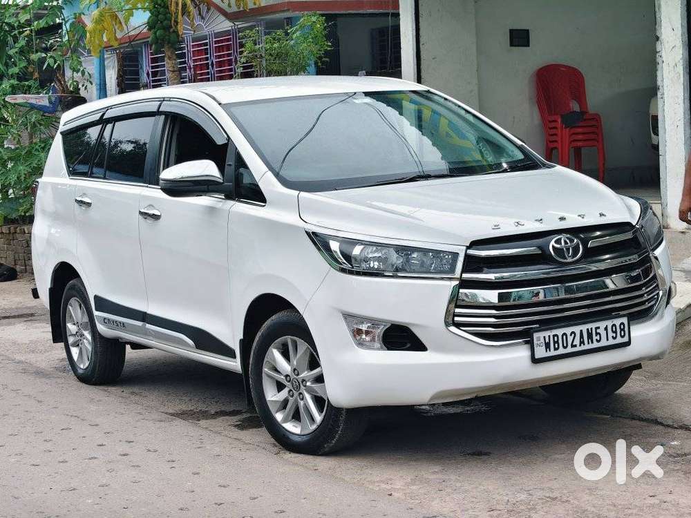 Toyota Innova Crysta 2.4 Gx Mt 8s, 2018, Diesel