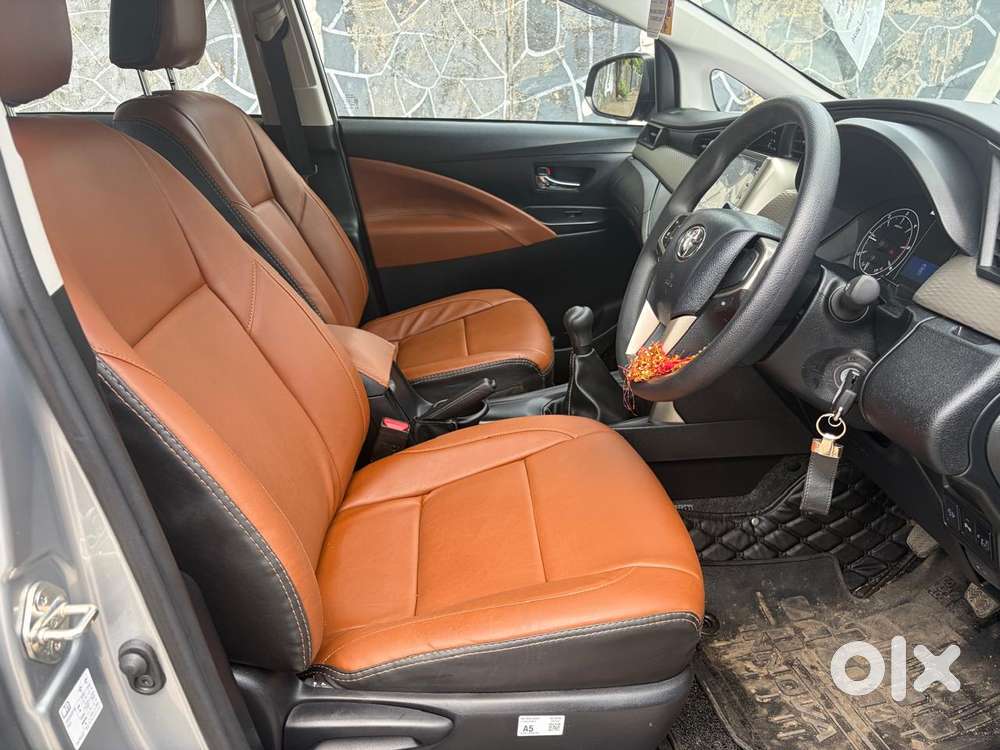 Toyota Innova Crysta [2020-ongoing] 2.4 Gx 7 Str, 2026, Diesel